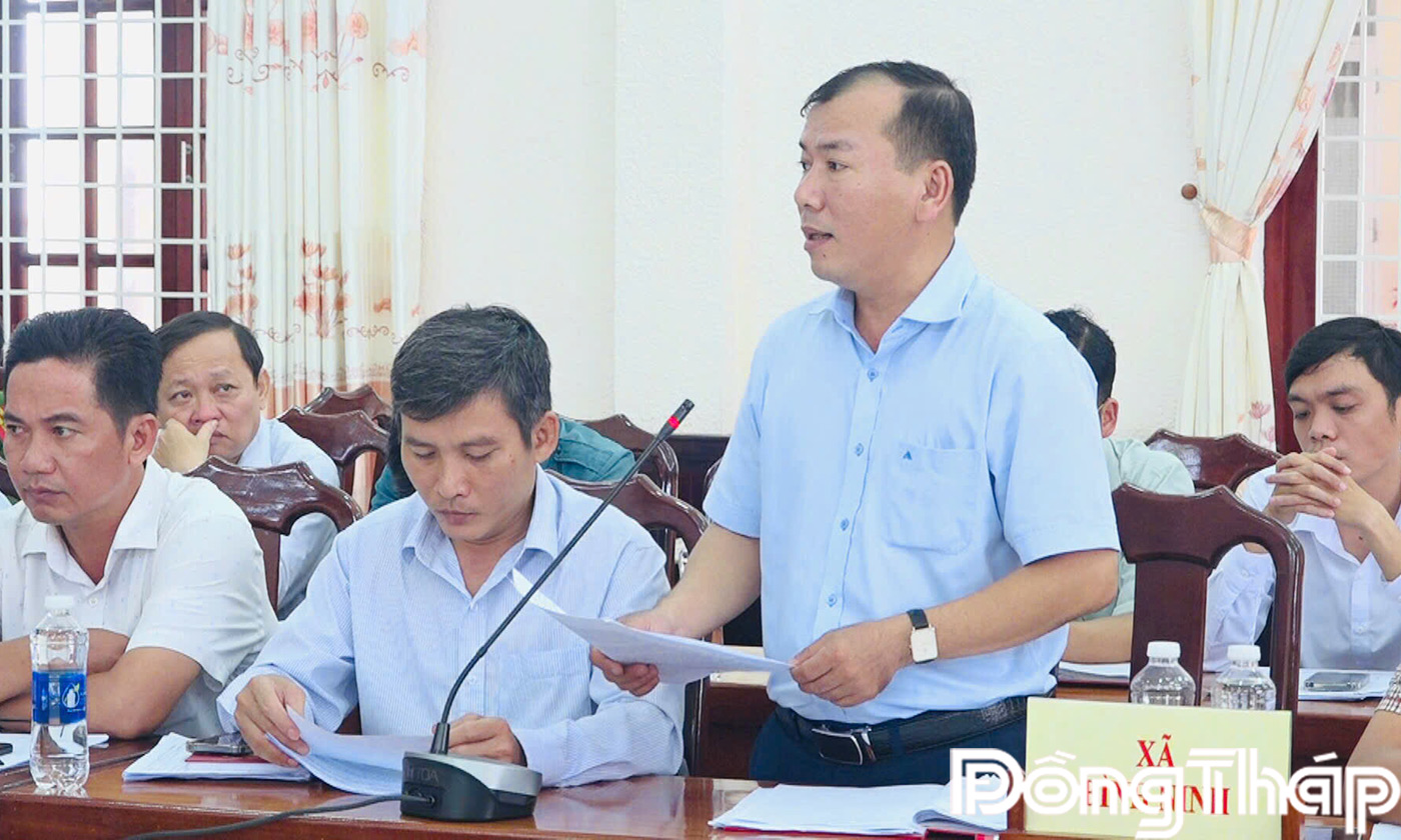 Lãnh đạo xã Bình Ninh phát biểu tai buổi làm việc