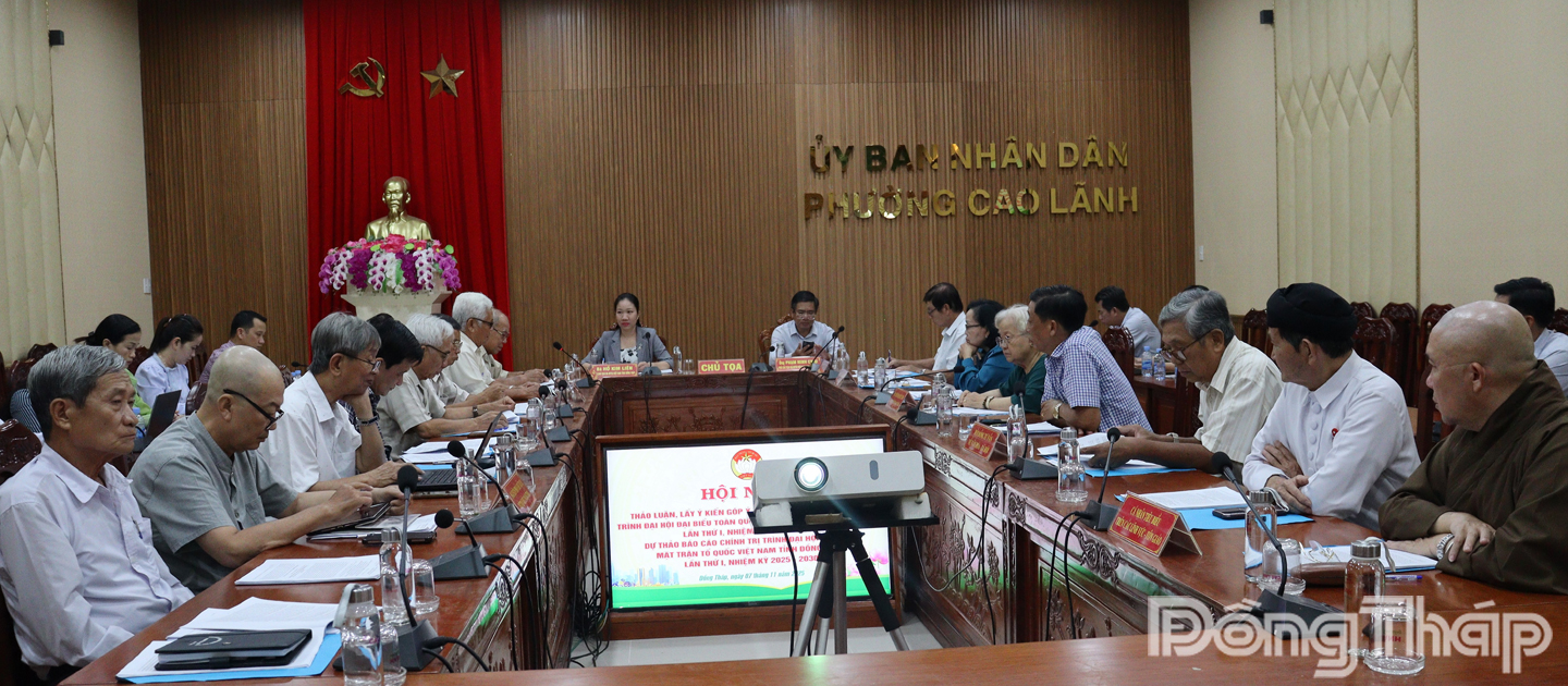 Góp ý dự thảo báo cáo chính trị trình Đại hội đại biểu Mặt trận Tổ quốc Việt Nam lần thứ I