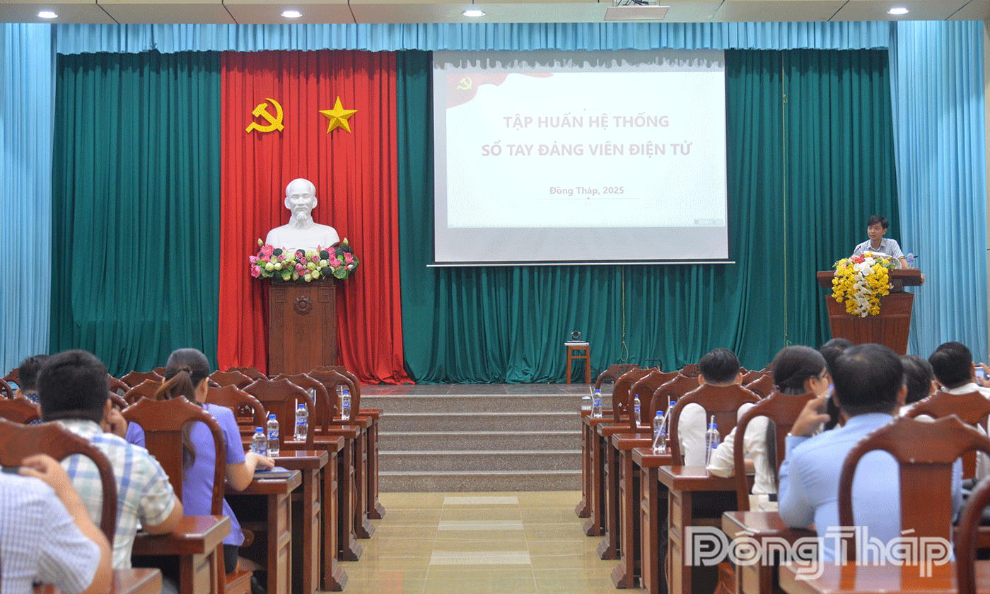 Đồng Tháp: Triển khai ứng dụng 'Sổ tay đảng viên điện tử'