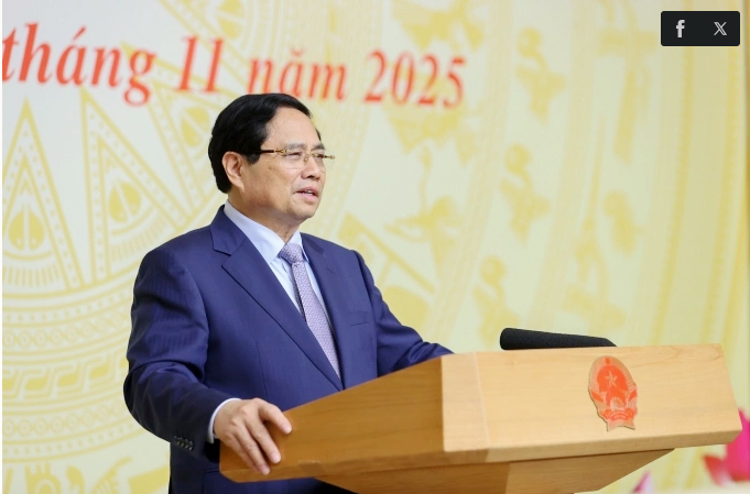 Thủ tướng: Đảm bảo giáo viên được hưởng lương xứng với công sức