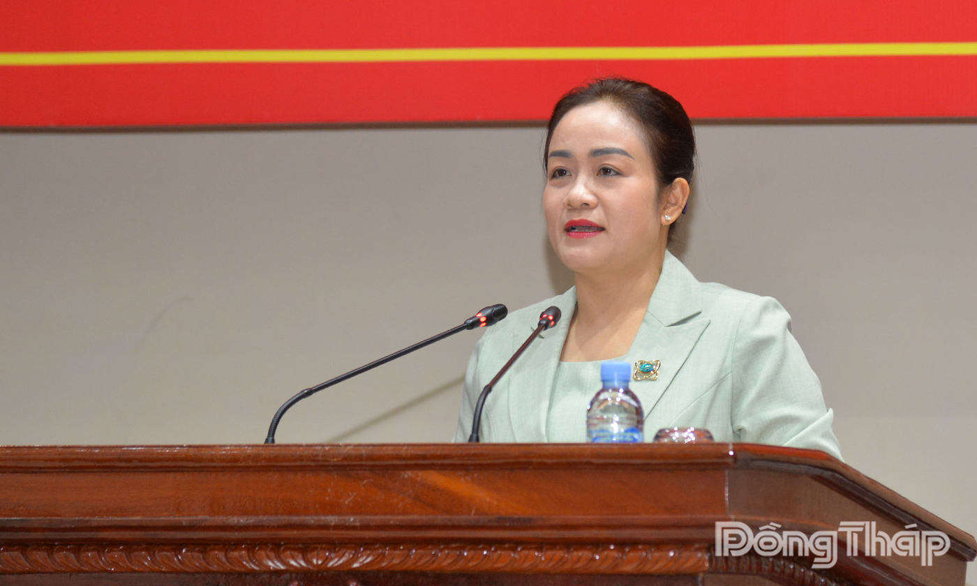 Đồng chí Nguyễn Hải Trâm phát biểu tại hội nghị.