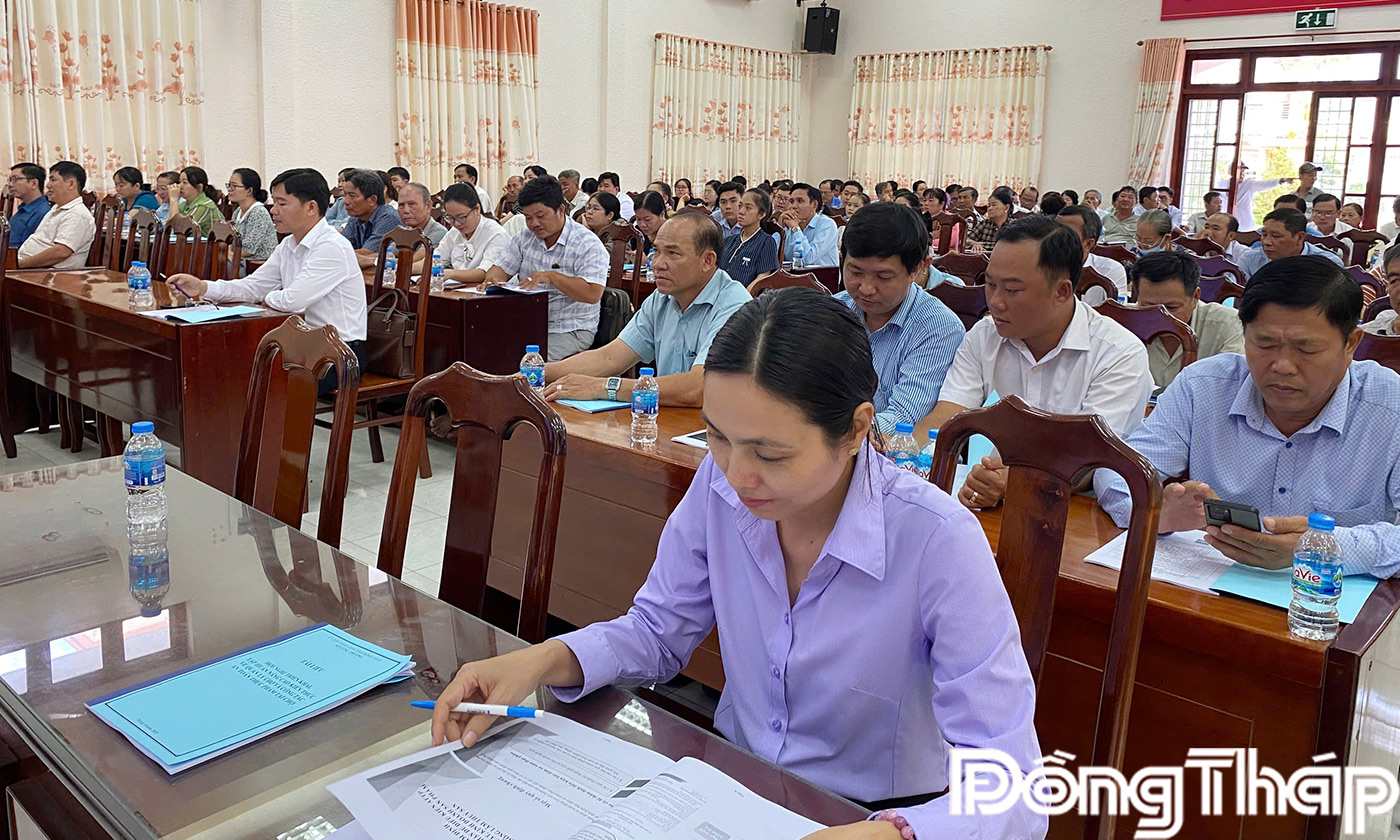 Quang cảnh tập huấn