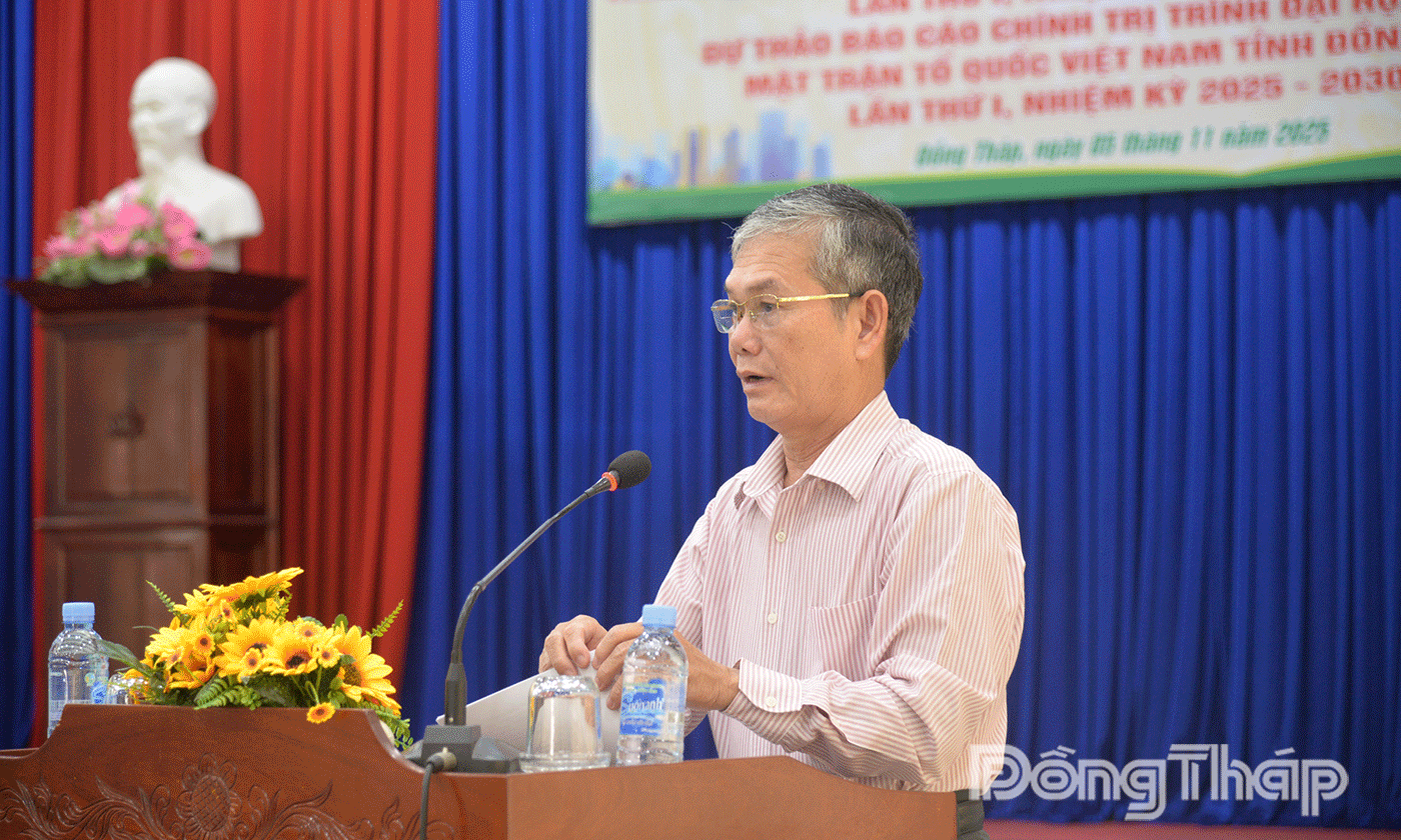 Đồng chí Đinh Văn Dũng, Ủy viên Ban Thường vụ Tỉnh ủy, Phó Chủ tịch Thường trực Ủy ban MTTQ Việt Nam tỉnh