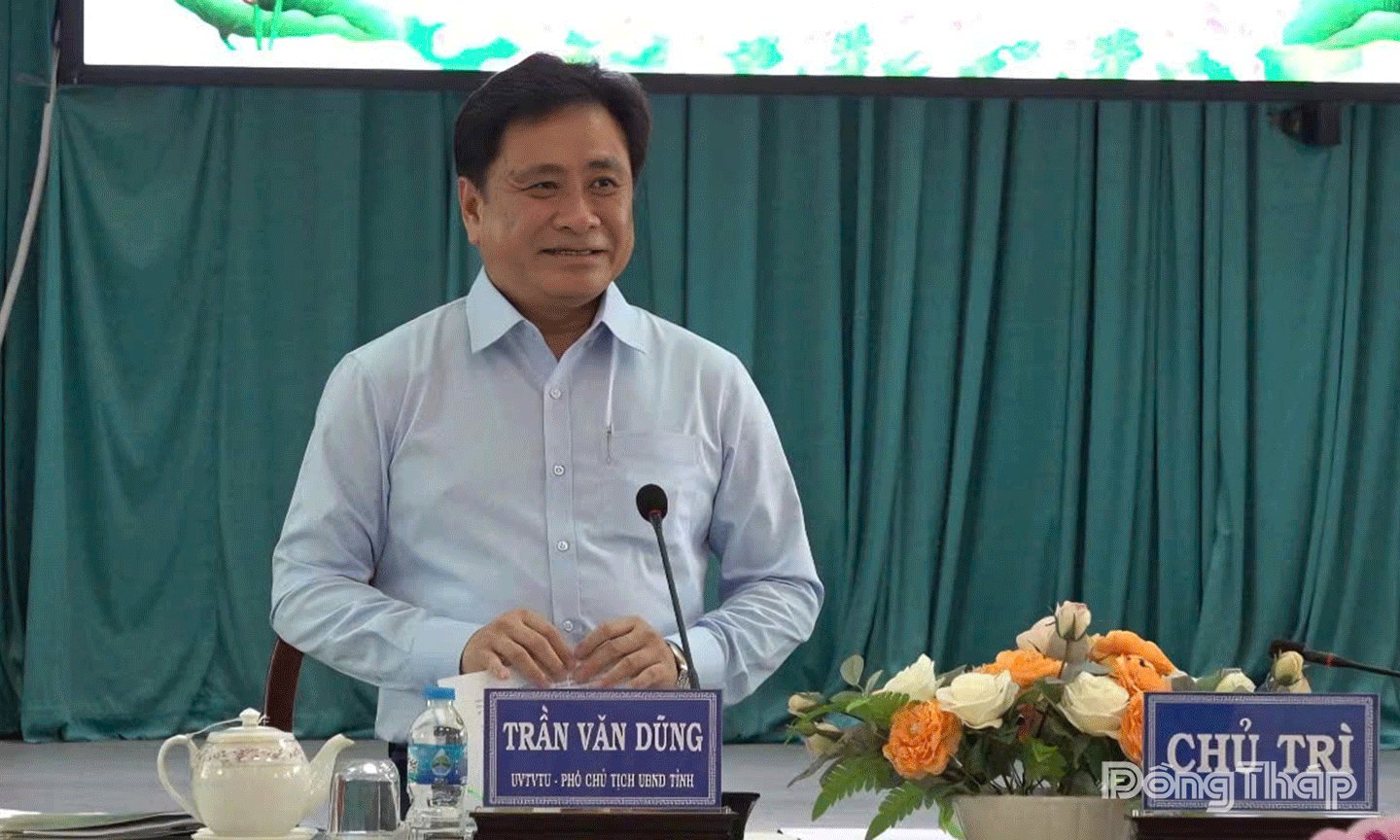 Đồng chí Trần Văn Dũng, Phó Chủ tịch UBND tỉnh Đồng Tháp phát biểu tại buổi làm việc