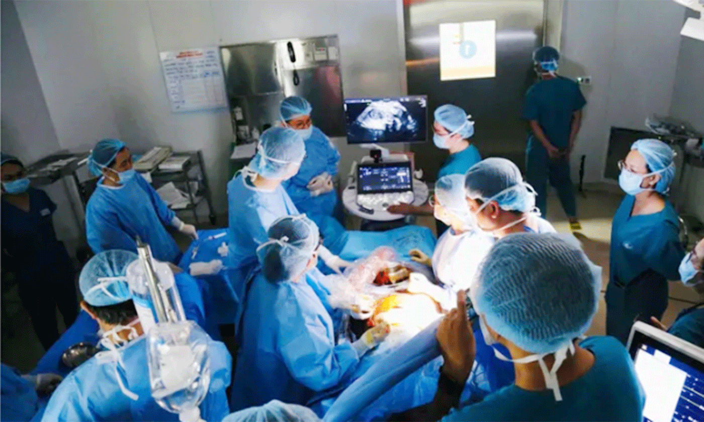 Một ca can thiệp bào thai tại Bệnh viện Từ Dũ.