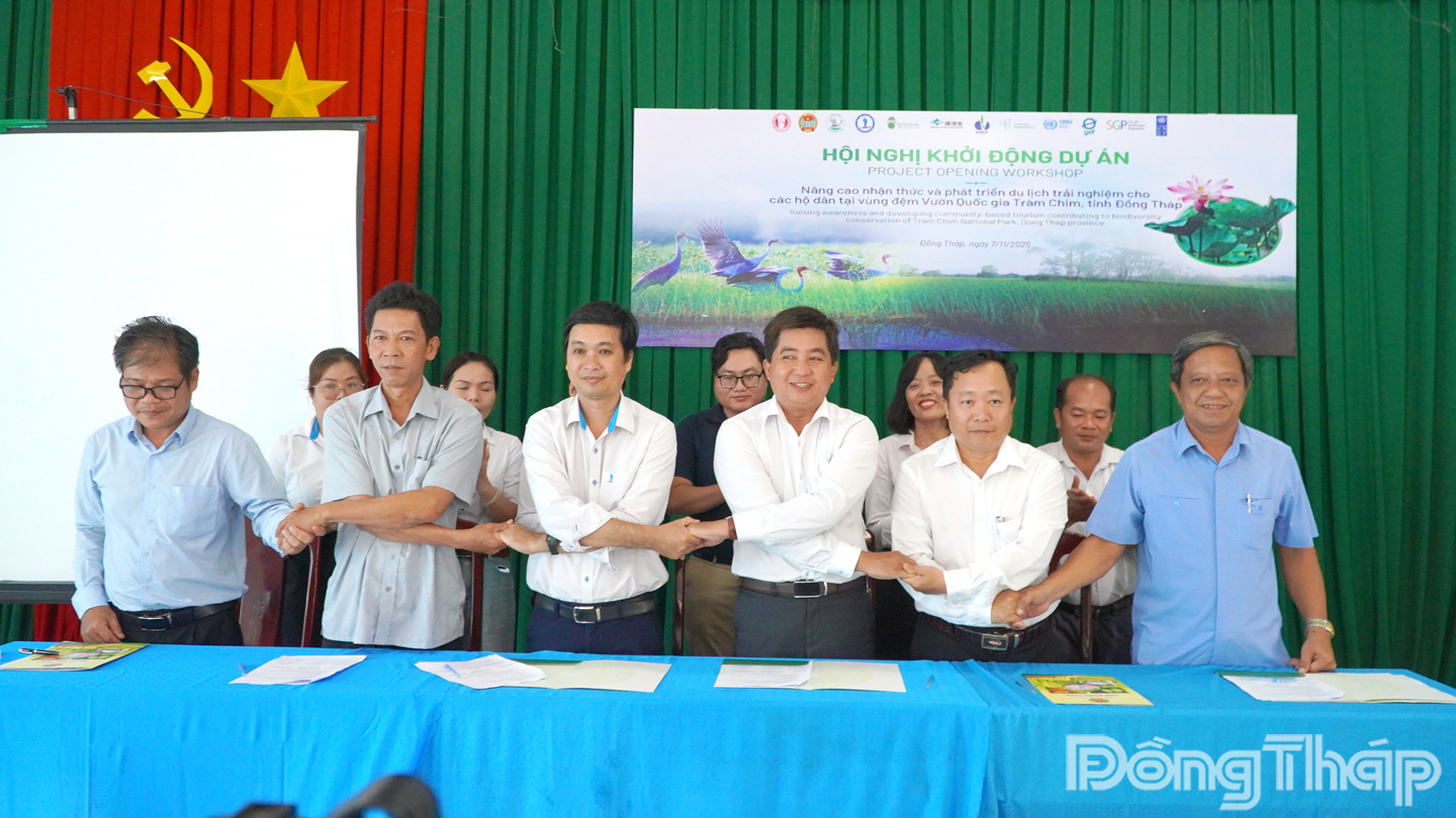 Lễ ký kết Bản ghi nhớ phối hợp thực hiện dự án.