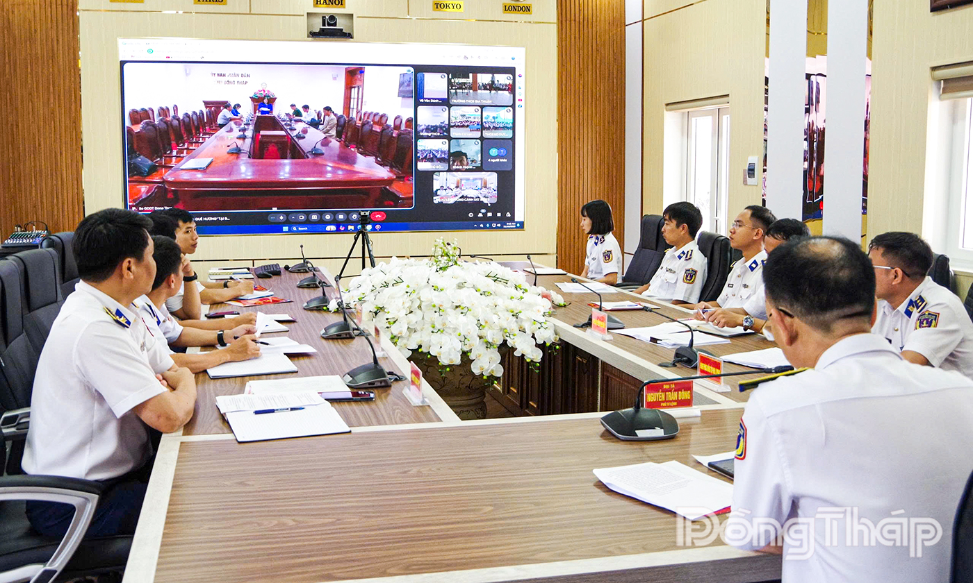 Quang cảnh lễ phát động