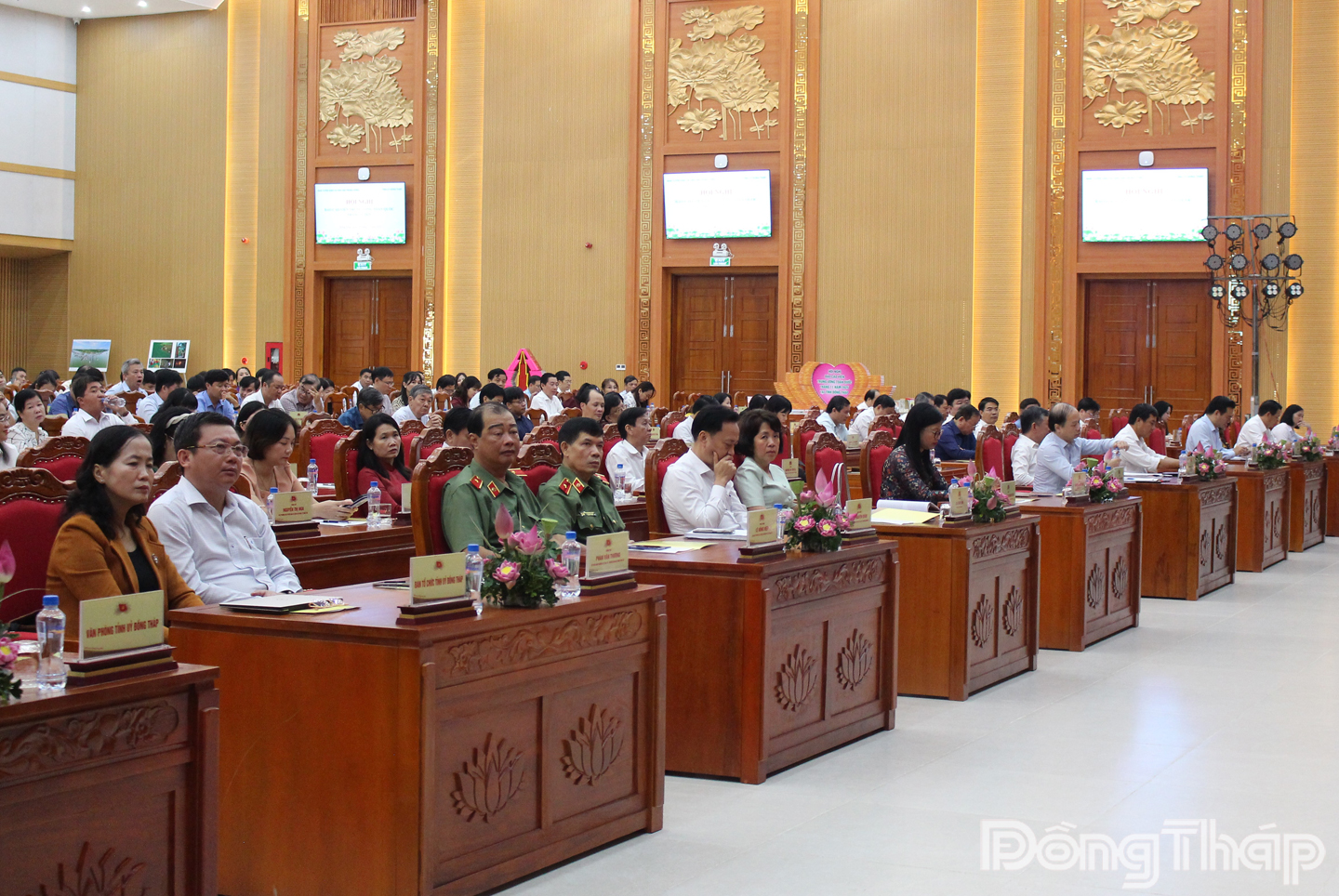 Đại biểu dự Hội nghị Báo cáo viên Trung ương toàn quốc tháng 11-2025.