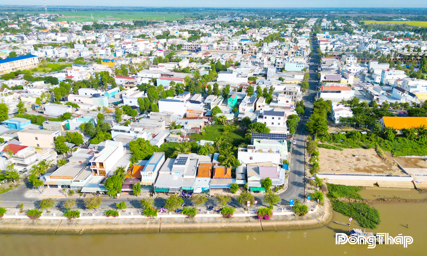 Sức sống mới đô thị biên giới  phường Hồng Ngự.