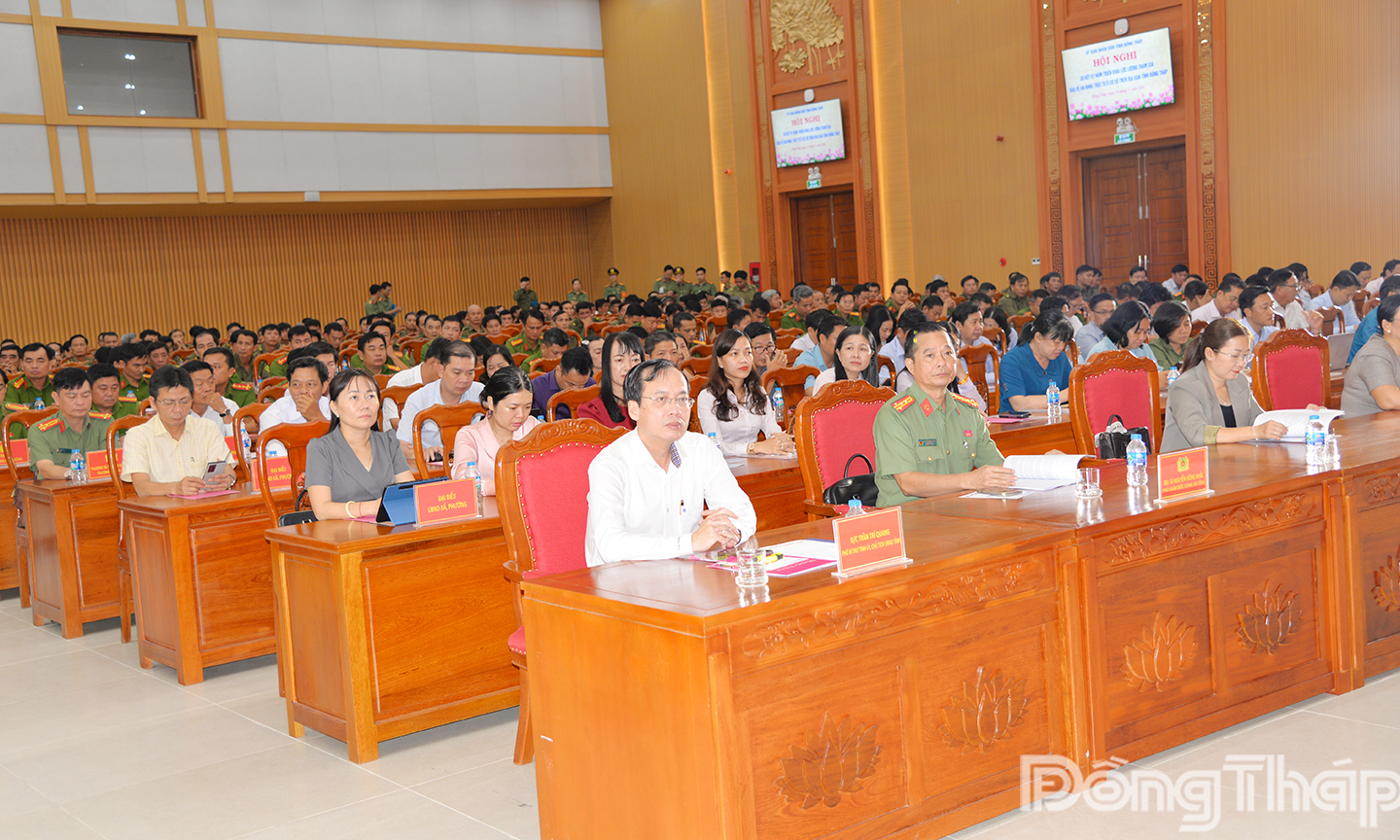 Đại biểu tham dự hội nghị. Ảnh: TUẤN LÂM