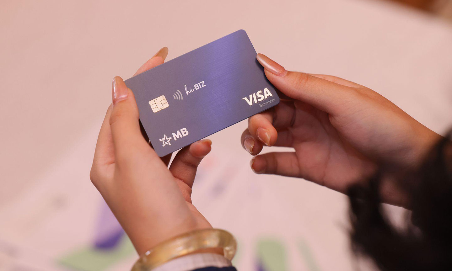 Thẻ MB Visa Hi BIZ dành cho doanh nghiệp.