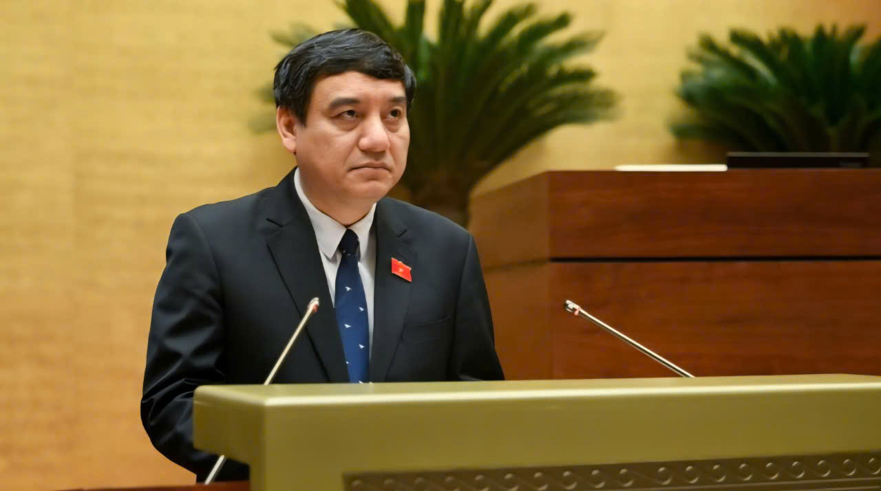 Chủ nhiệm Ủy ban Văn hóa và Xã hội của Quốc hội Nguyễn Đắc Vinh. (Ảnh: DUY LINH)